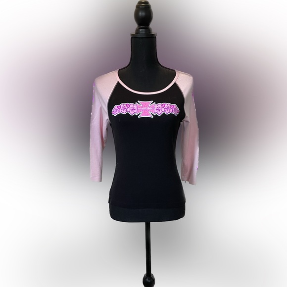 Kavio Tops - Kavio Brand T Shirt, Size L.